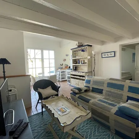 75m Near The With Garden And Terrace